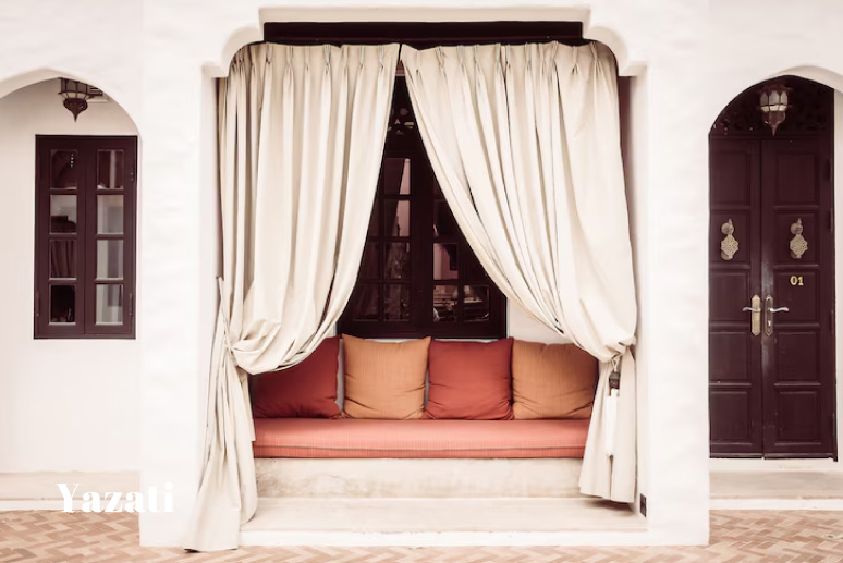 Hotel Room Linen & Accessories Supplier, Wholesaler, Trader, Exporter in India