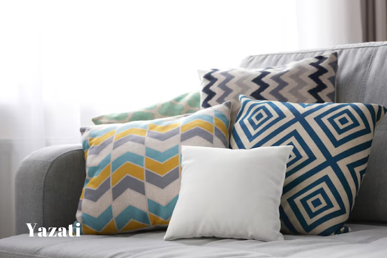 Hotel Room Linen & Accessories Supplier, Wholesaler, Trader, Exporter in India