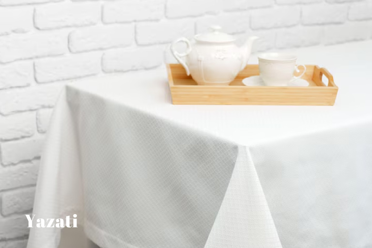 Table Linen (Tablecloths, Napkins, Runners)